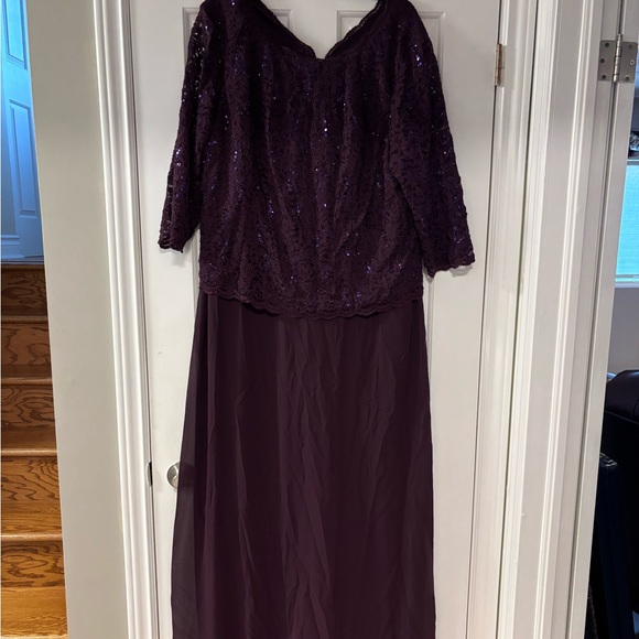 ALEX EVENINGS WOMAN Purple Sequined Full-Length Evening Sheath Dress Plus 22W - Picture 3 of 5